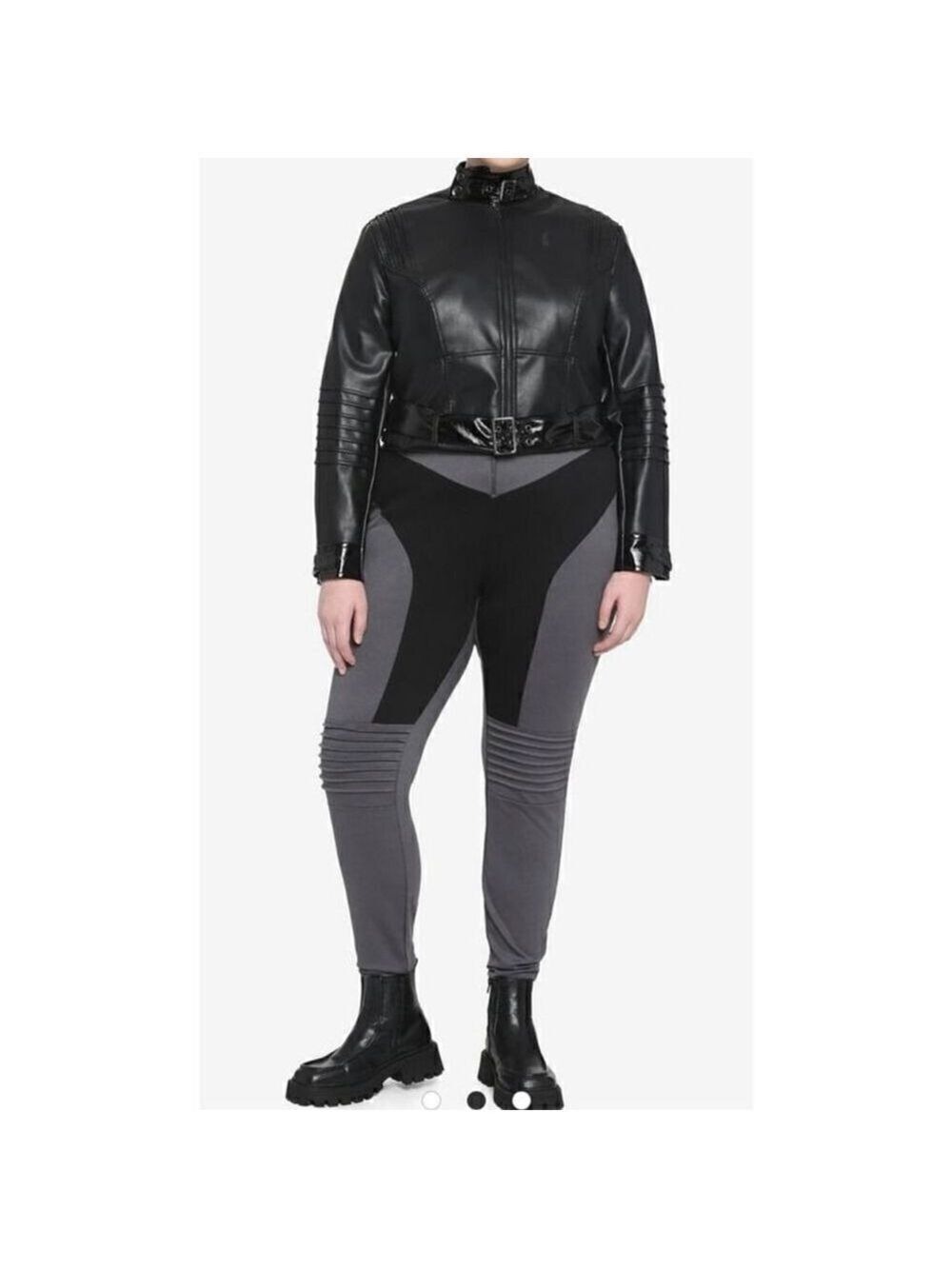 The Batman Catwoman Faux Leather Jacket and Cosplay Leggings Set - Plus Size 1X